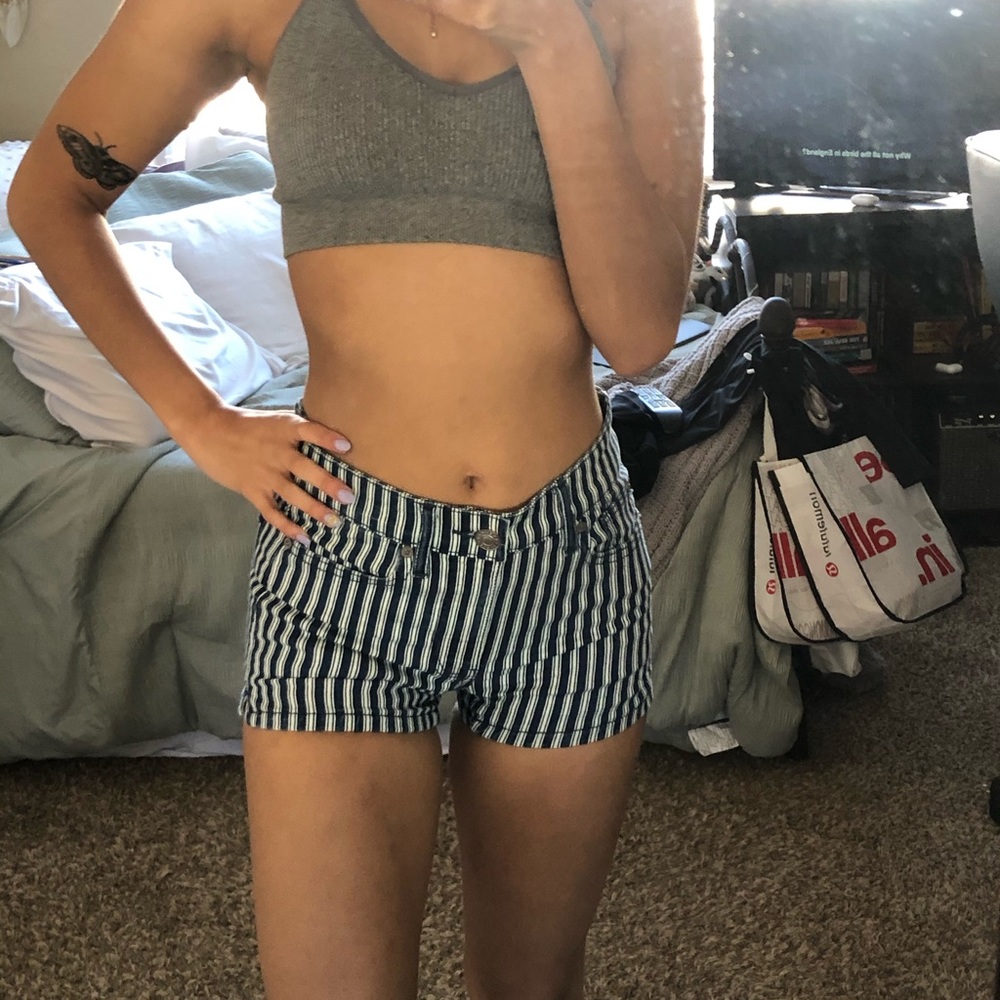 american eagle striped shorties